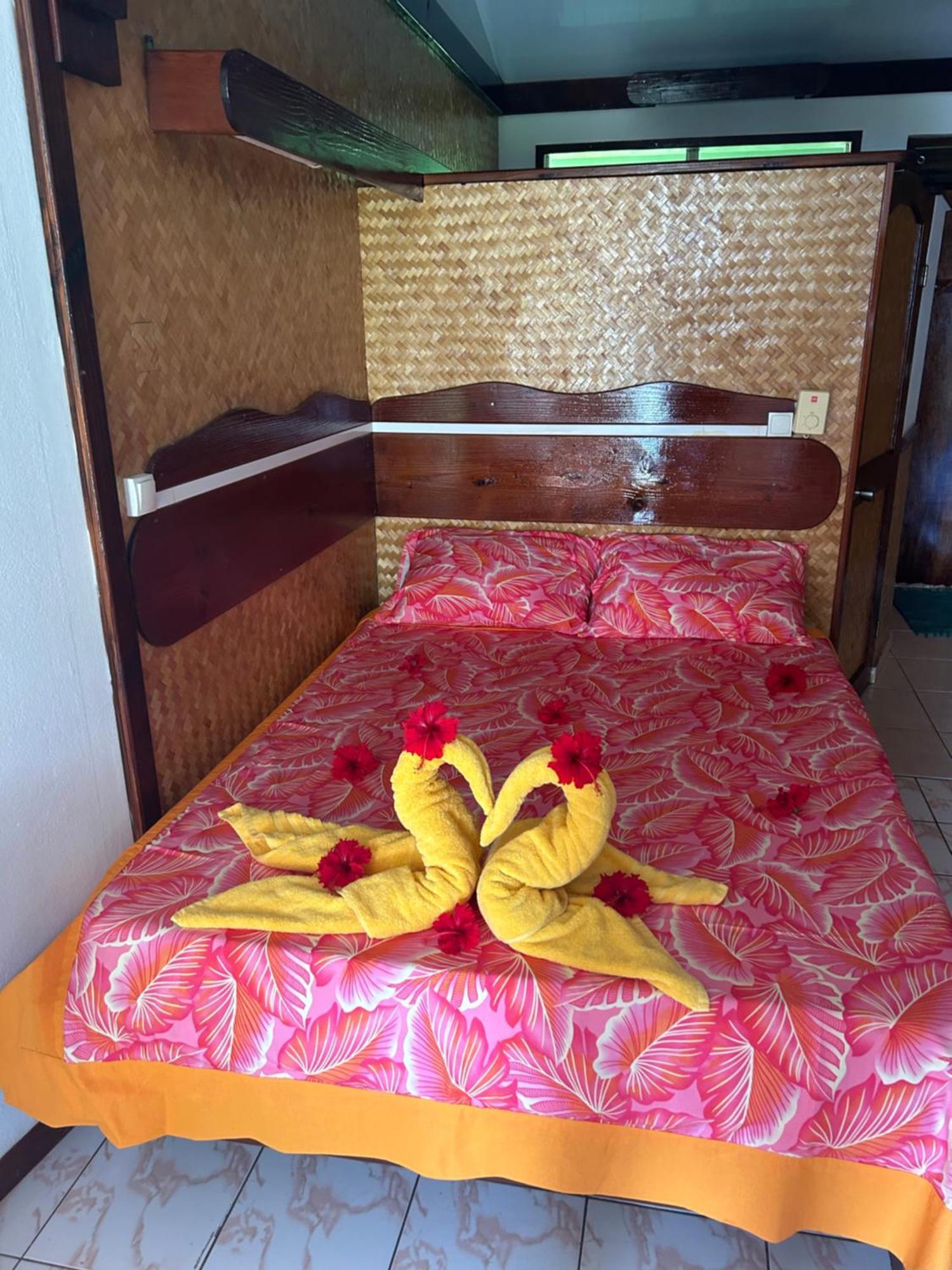 Raiatea Bellevue Hotel Утуроа Екстериор снимка